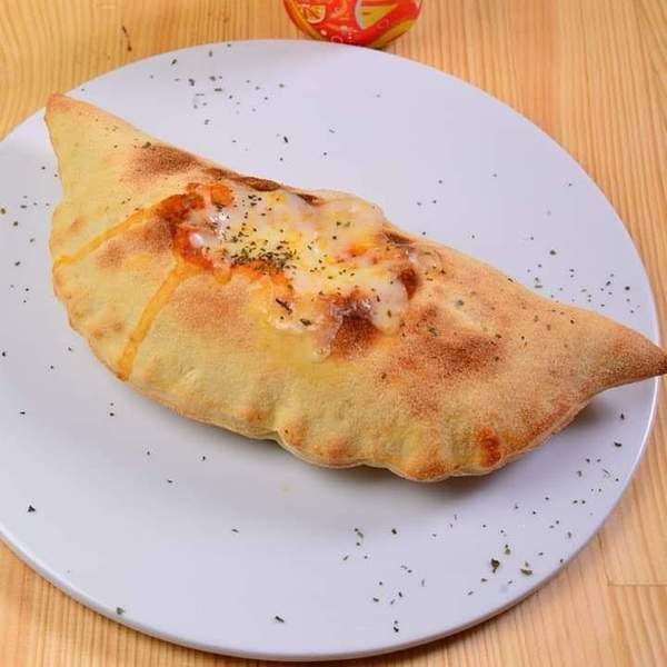 Pizza Calzone